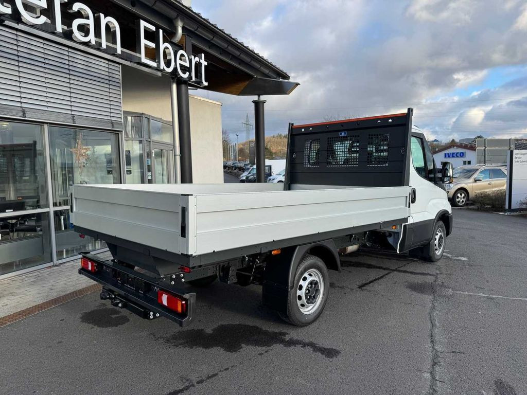 Iveco Daily 35S14 Pritsche *R.3450mm*3,5tAHK* - Bortinis automobilis: foto 5 Iveco Daily 35S14 Pritsche *R.3450mm*3,5tAHK* - Bortinis automobilis: foto 5