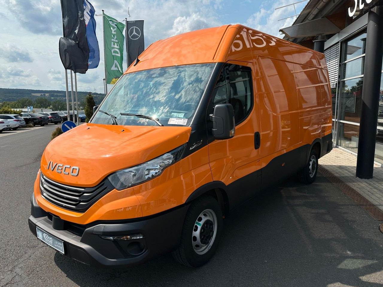 Iveco Daily 35S16 HA8 *R.3520mm*Neues Modell* - Krovininis mikroautobusas: foto 3 Iveco Daily 35S16 HA8 *R.3520mm*Neues Modell* - Krovininis mikroautobusas: foto 3