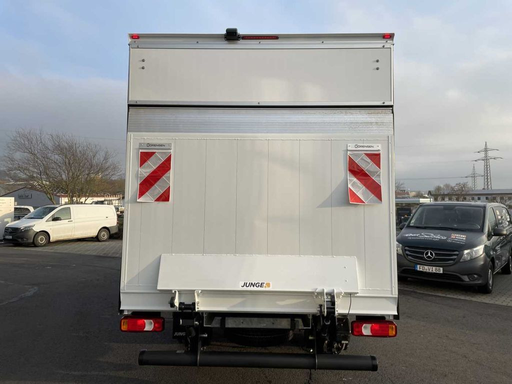 Iveco Daily 35S16H A8 Koffer *Automatik*LBW* 3x - Furgonas su krovinių dėže: foto 5 Iveco Daily 35S16H A8 Koffer *Automatik*LBW* 3x - Furgonas su krovinių dėže: foto 5
