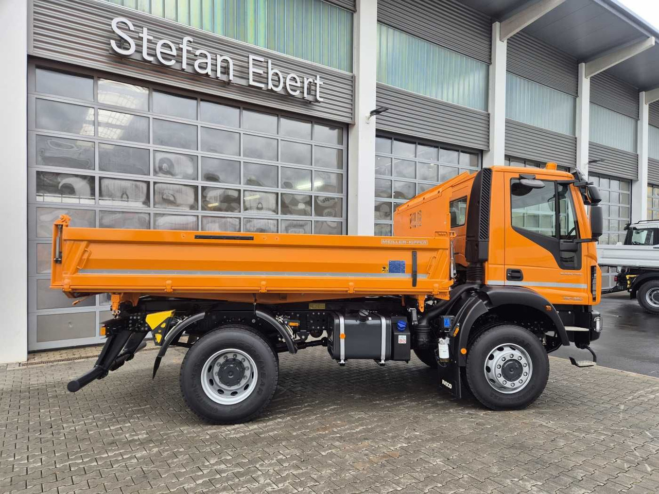 Iveco ML150E28W 4x4 Meiller Dreiseitenkipper 2xAHK - Savivartis sunkvežimis: foto 5 Iveco ML150E28W 4x4 Meiller Dreiseitenkipper 2xAHK - Savivartis sunkvežimis: foto 5