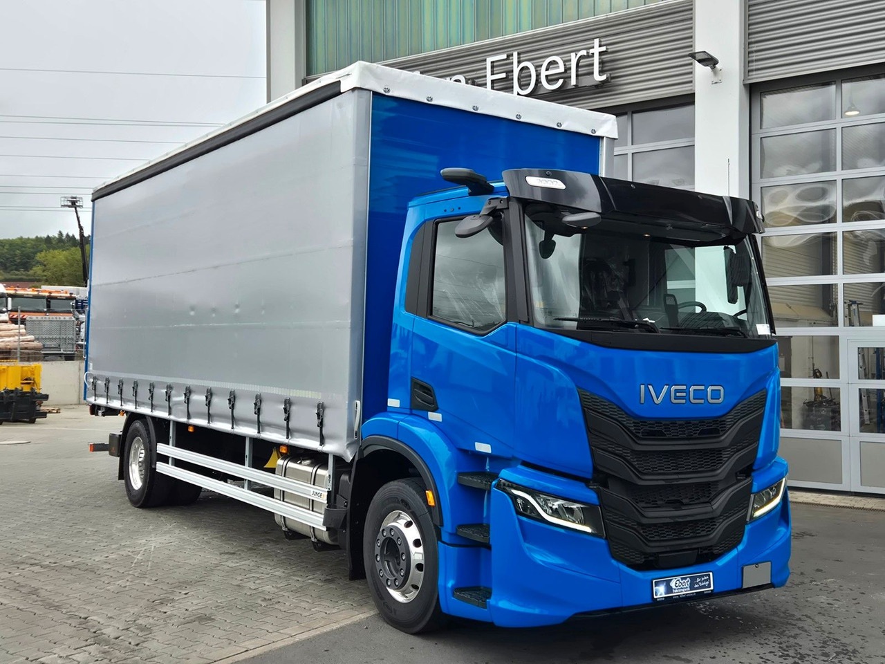 Iveco S-Way AD190S40/P Curtainsider *MirrorCam*LBW* - Tentinis sunkvežimis: foto 3 Iveco S-Way AD190S40/P Curtainsider *MirrorCam*LBW* - Tentinis sunkvežimis: foto 3
