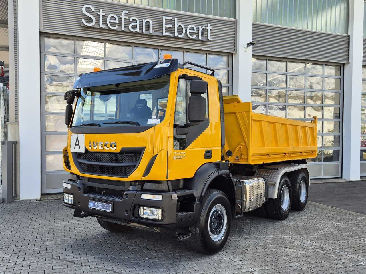 Iveco Trakker AD380T50 6x4 Kipper/SZM Wechselsystem - Savivartis sunkvežimis: foto 2 Iveco Trakker AD380T50 6x4 Kipper/SZM Wechselsystem - Savivartis sunkvežimis: foto 2