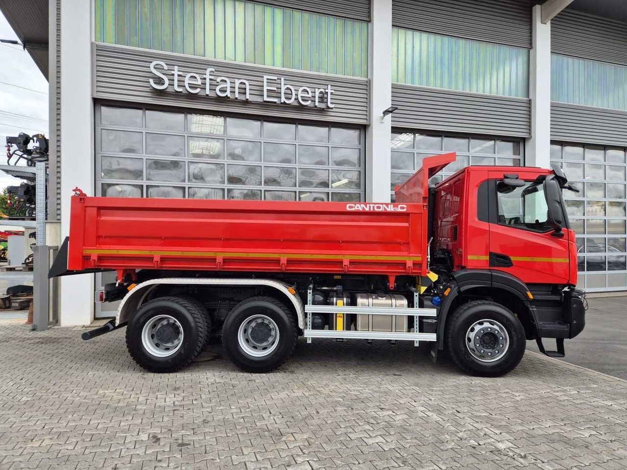 Iveco X-Way AD300X48Z HR OFF 6x4 Bordmatik Intarder - Savivartis sunkvežimis: foto 5 Iveco X-Way AD300X48Z HR OFF 6x4 Bordmatik Intarder - Savivartis sunkvežimis: foto 5