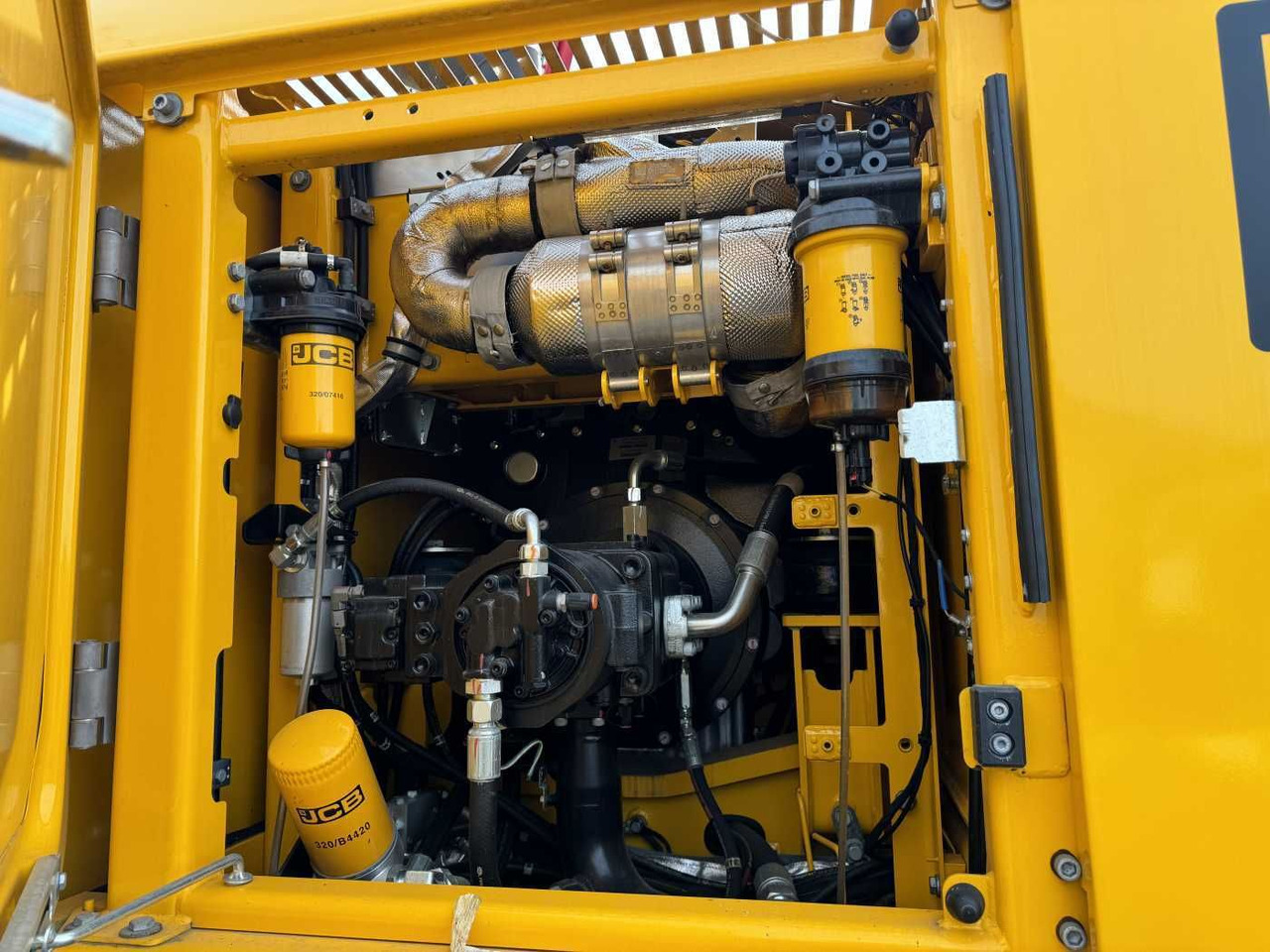 Vikšrinis ekskavatorius JCB 220X LC / DEMO / nur 70h / 2022 / X-Line PRO: foto 9