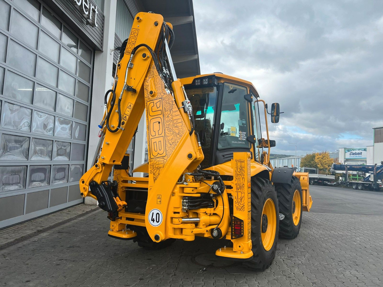 JCB 4CX / Klappschaufel / Dual Drive / Sonderedition - Ekskavatorius-krautuvas: foto 4 JCB 4CX / Klappschaufel / Dual Drive / Sonderedition - Ekskavatorius-krautuvas: foto 4