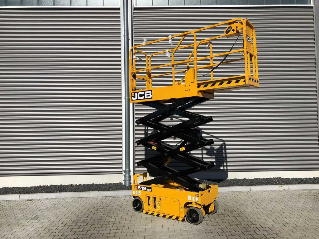 JCB S1930E Scherenbühne // 7,8m Arbeitshöhe - Žirklinis keltuvas: foto 5 JCB S1930E Scherenbühne // 7,8m Arbeitshöhe - Žirklinis keltuvas: foto 5