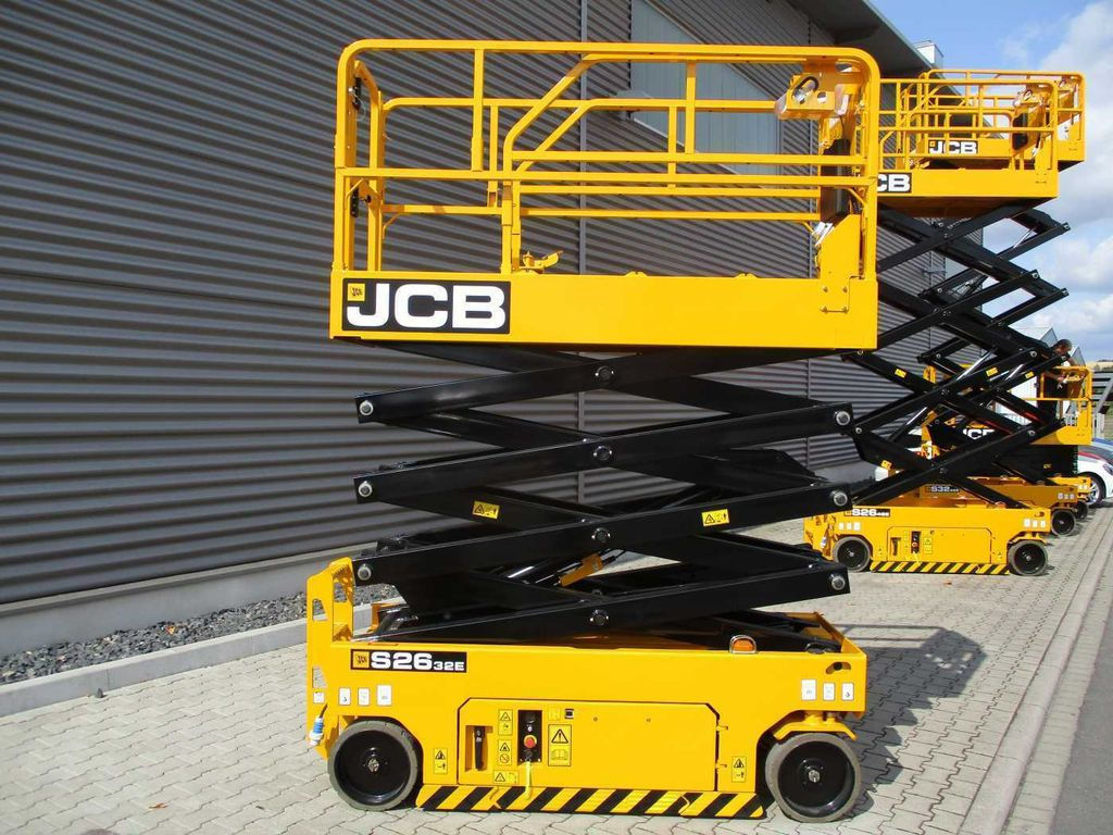 JCB S2632E Scherenbühne // 10,1m Arbeitshöhe - Žirklinis keltuvas: foto 2 JCB S2632E Scherenbühne // 10,1m Arbeitshöhe - Žirklinis keltuvas: foto 2