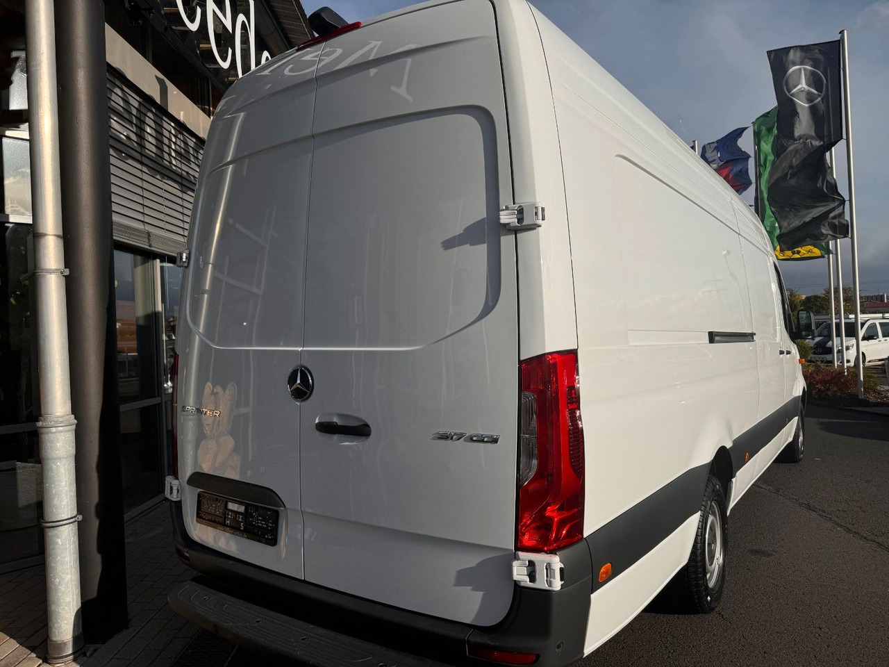Mercedes-Benz Sprinter 317 CDI Extralang Klima 360 - Kita technika: foto 4 Mercedes-Benz Sprinter 317 CDI Extralang Klima 360 - Kita technika: foto 4