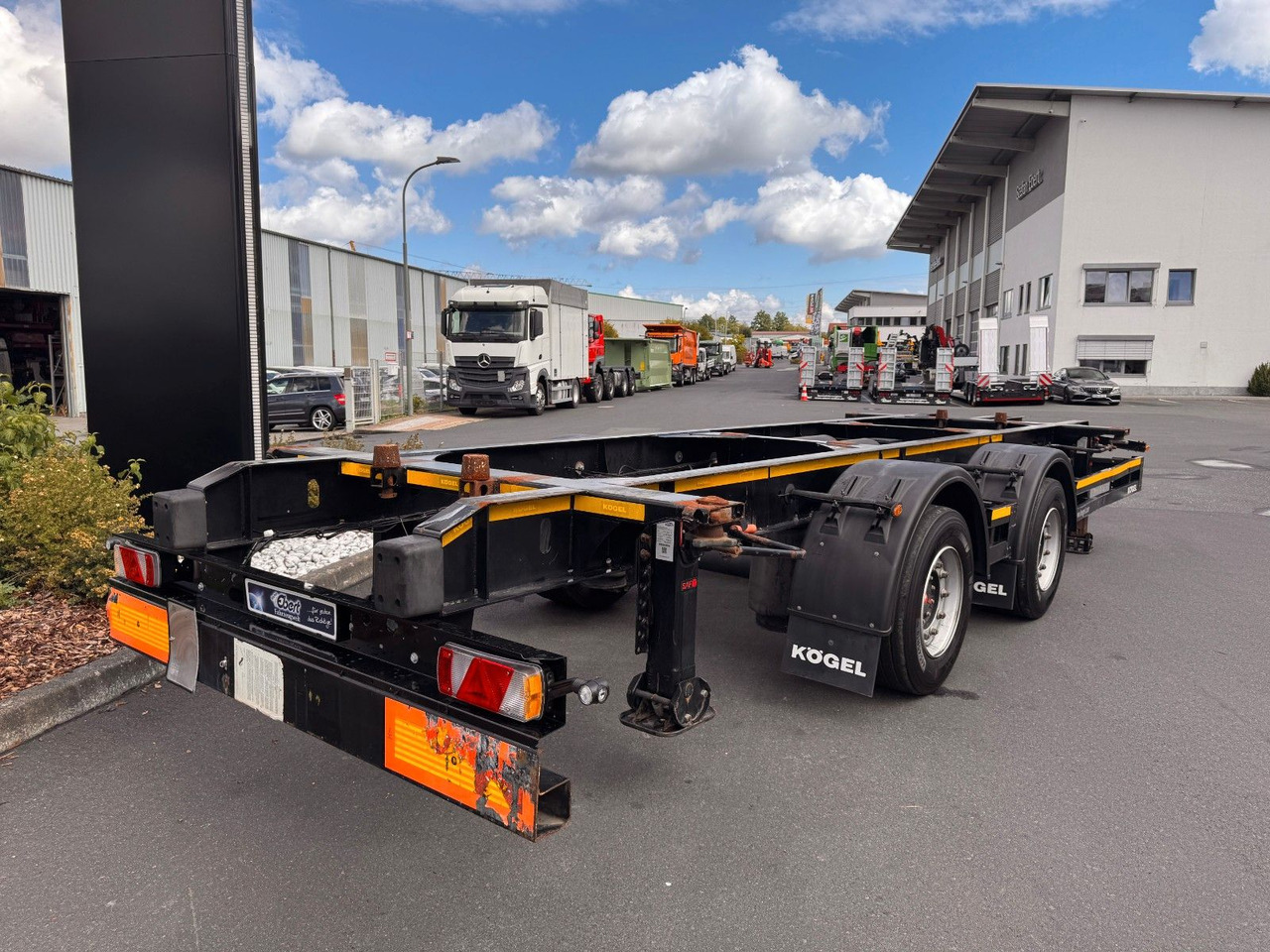 Kögel ZW 18 Lafette SAF Achsen 15.910kg Nutzlast - Konteineris-vežimus/ Sukeisti kūną priekaba: foto 2 Kögel ZW 18 Lafette SAF Achsen 15.910kg Nutzlast - Konteineris-vežimus/ Sukeisti kūną priekaba: foto 2