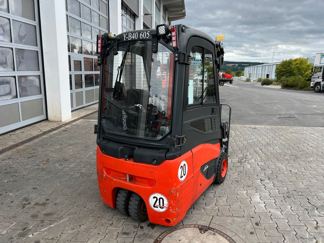 Linde E14 - 01 / Triplex: 4.10m! / SS / nur 2.612h! - Elektrinis krautuvas: foto 4 Linde E14 - 01 / Triplex: 4.10m! / SS / nur 2.612h! - Elektrinis krautuvas: foto 4