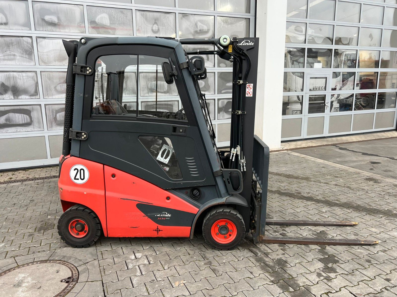Linde H14D-01 / Triplex: 4.60m! / SS / nur 1.672h! - Dyzelinis krautuvas: foto 2 Linde H14D-01 / Triplex: 4.60m! / SS / nur 1.672h! - Dyzelinis krautuvas: foto 2