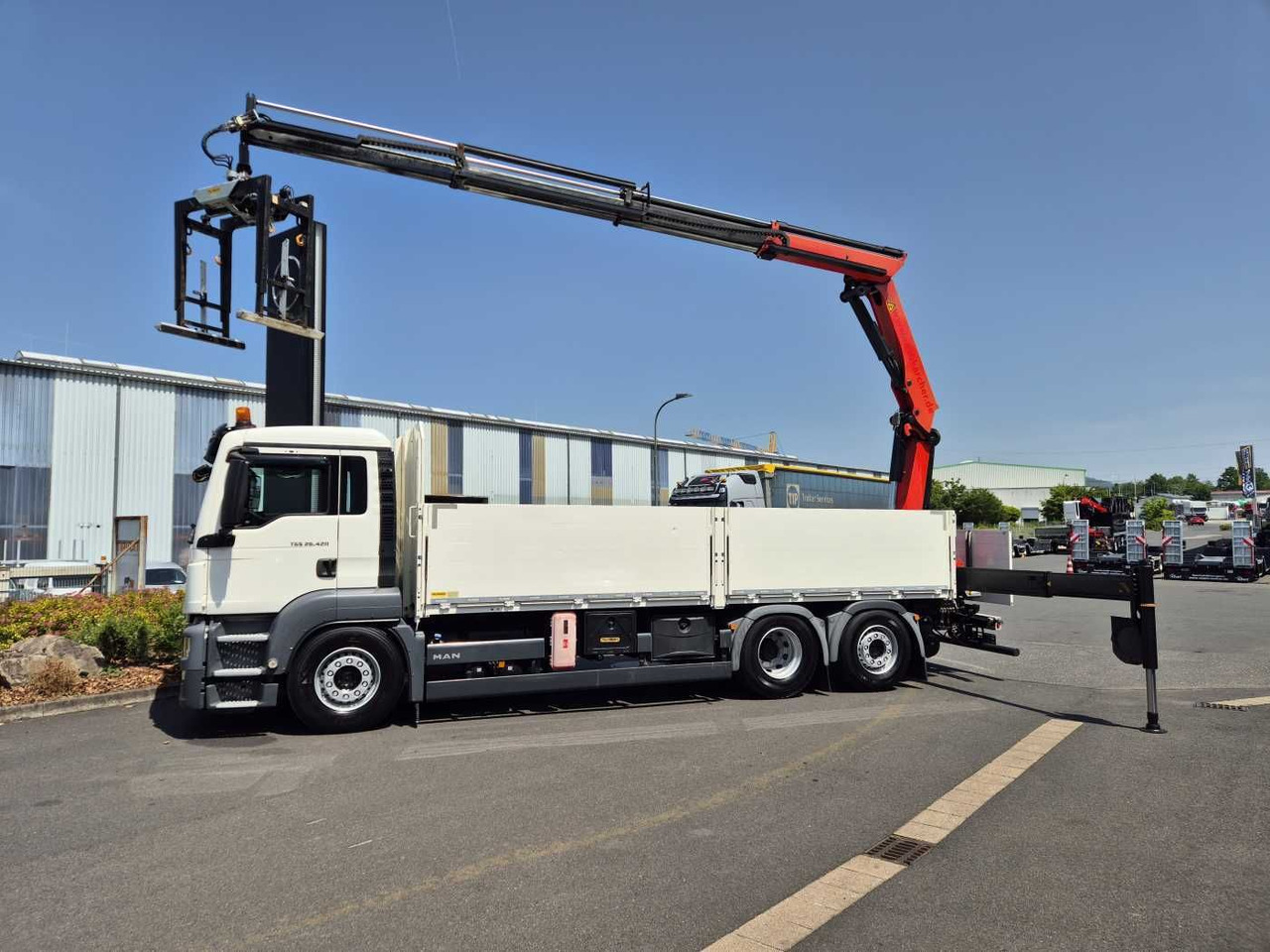 MAN TGS 26.420 6x2-4 LL Palfinger PK 22002-EH B Funk - Platforminis/ Bortinis sunkvežimis: foto 4 MAN TGS 26.420 6x2-4 LL Palfinger PK 22002-EH B Funk - Platforminis/ Bortinis sunkvežimis: foto 4