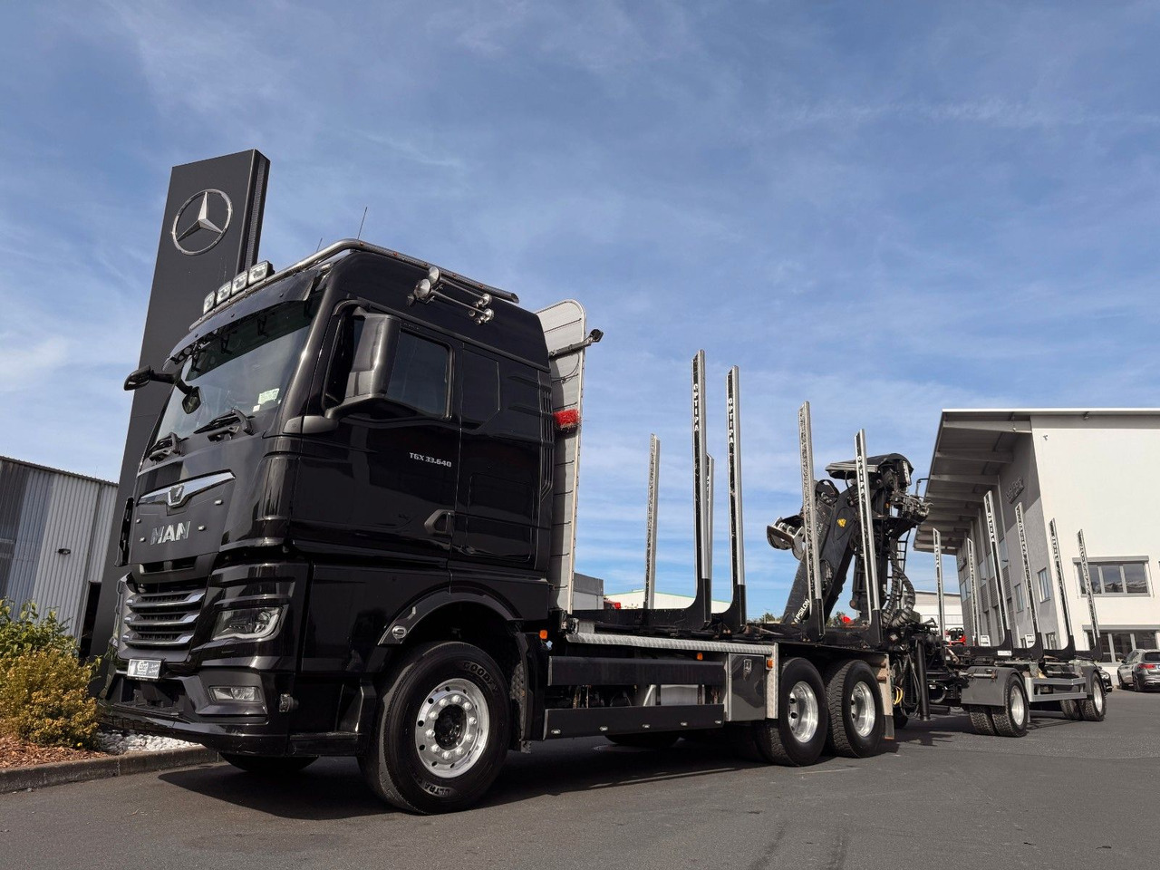 MAN TGX 33.640 6x4 BL Palfinger Q150Z96 - Miškovežis, Sunkvežimis su kranu: foto 1 MAN TGX 33.640 6x4 BL Palfinger Q150Z96 - Miškovežis, Sunkvežimis su kranu: foto 1
