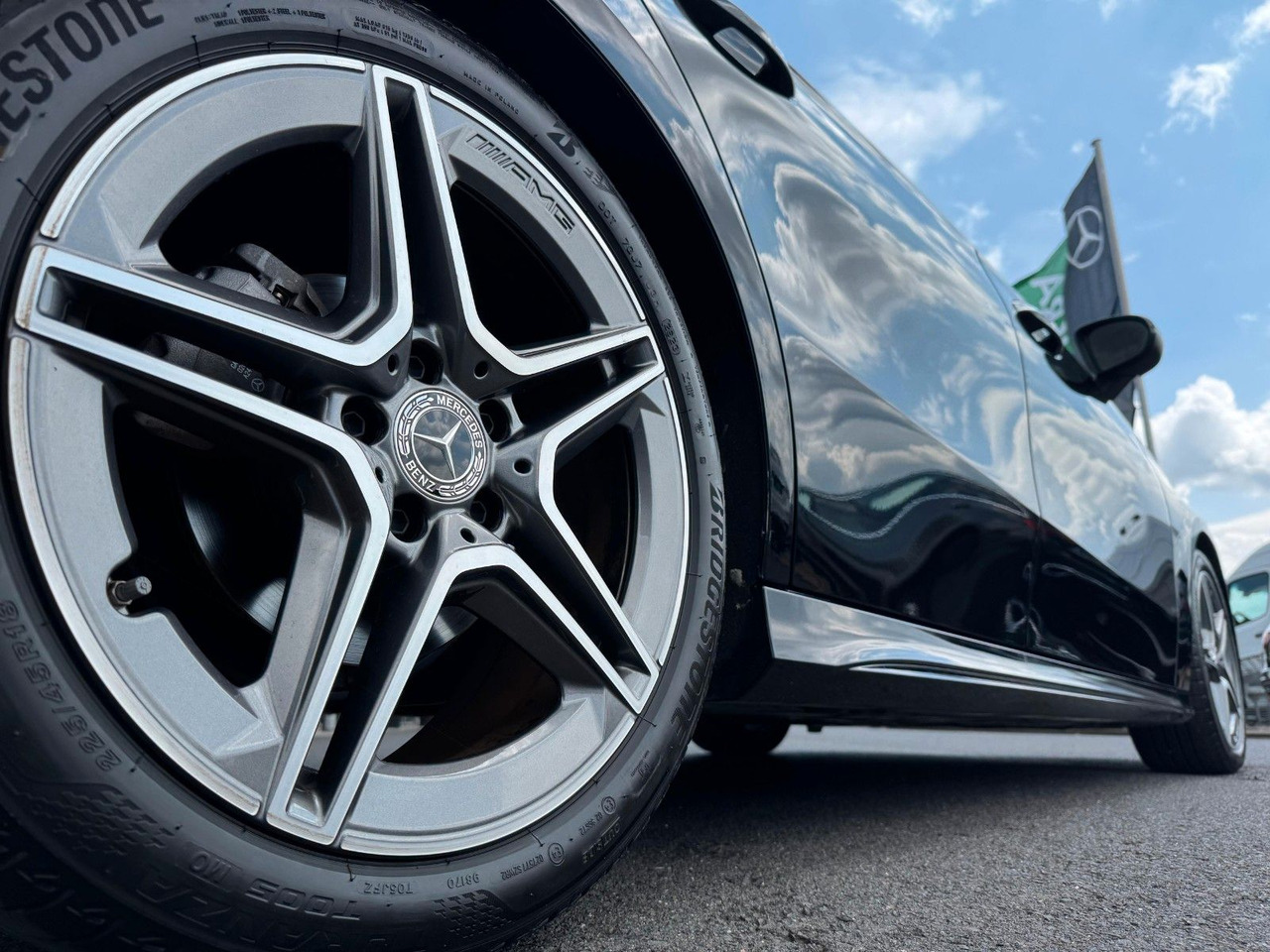 Mercedes-Benz A 180 AMG+Pano+Distr+RFK+Ambiente - Universalas: foto 5 Mercedes-Benz A 180 AMG+Pano+Distr+RFK+Ambiente - Universalas: foto 5