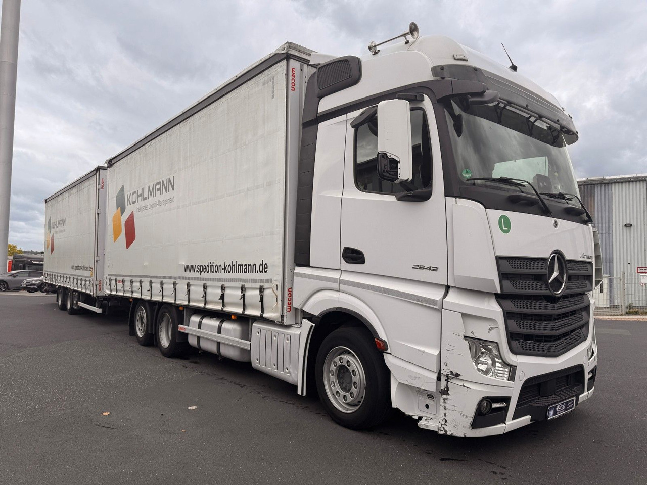Mercedes-Benz Actros 2542 LnR 6x2 Retarder Standklima - Tentinis sunkvežimis: foto 3 Mercedes-Benz Actros 2542 LnR 6x2 Retarder Standklima - Tentinis sunkvežimis: foto 3