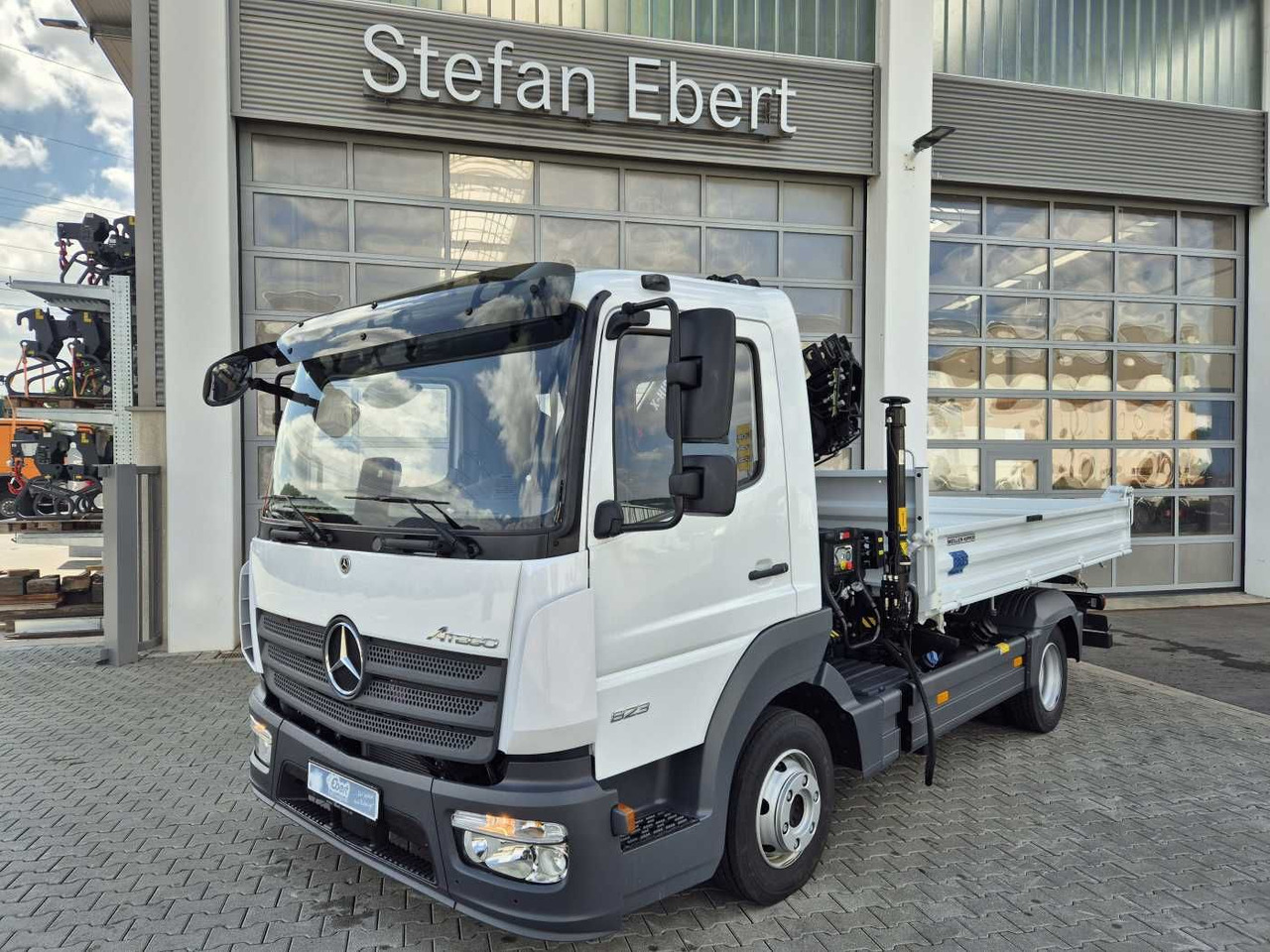 Mercedes-Benz Atego 823 KK Kipper+Kran+Funk+Greifersteuerung - Mažas savivartis: foto 2 Mercedes-Benz Atego 823 KK Kipper+Kran+Funk+Greifersteuerung - Mažas savivartis: foto 2
