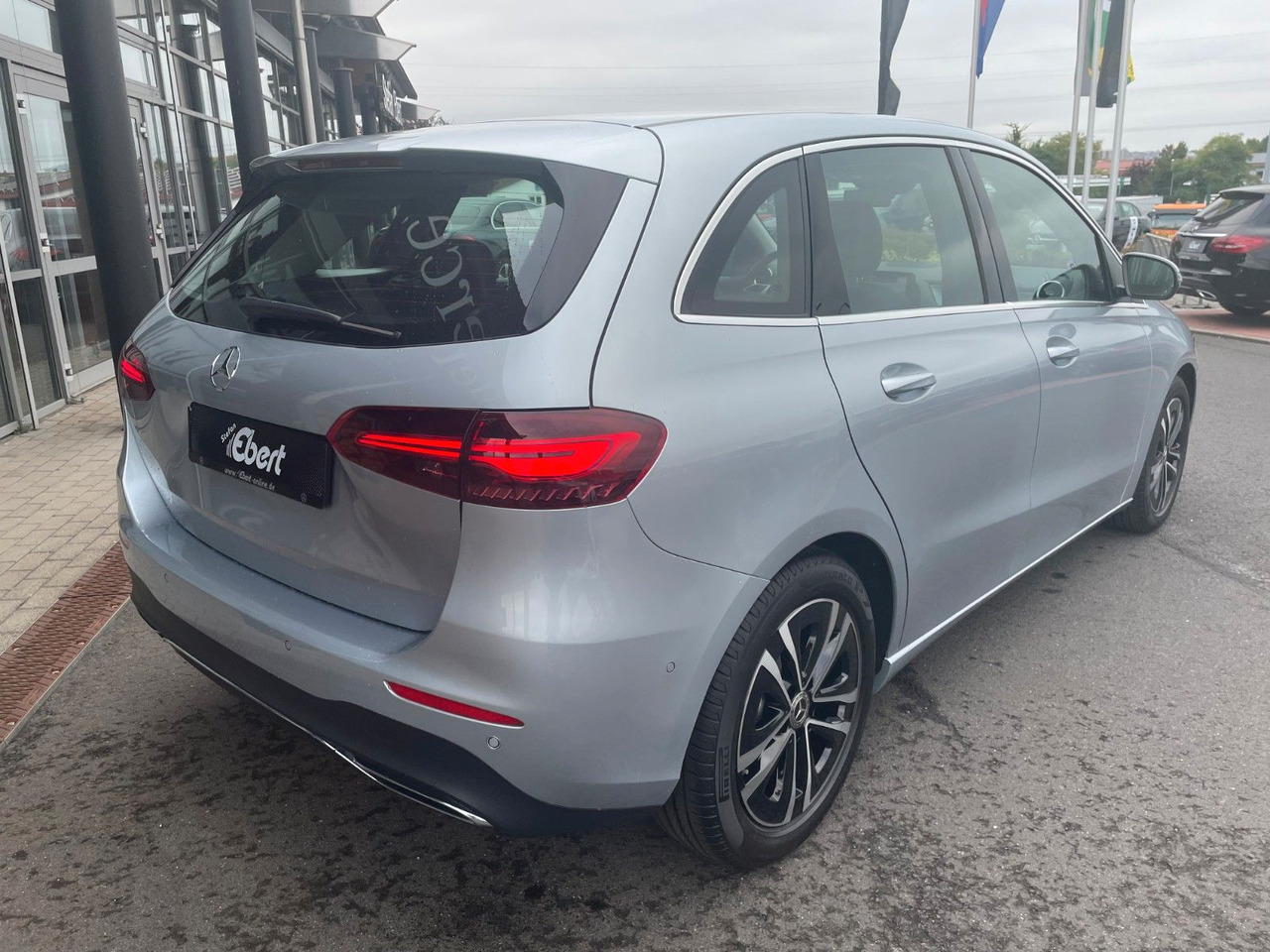 Mercedes-Benz B 200 Progressive Multibeam+360°+TOTW+Carplay - Keleivinis furgonas: foto 4 Mercedes-Benz B 200 Progressive Multibeam+360°+TOTW+Carplay - Keleivinis furgonas: foto 4
