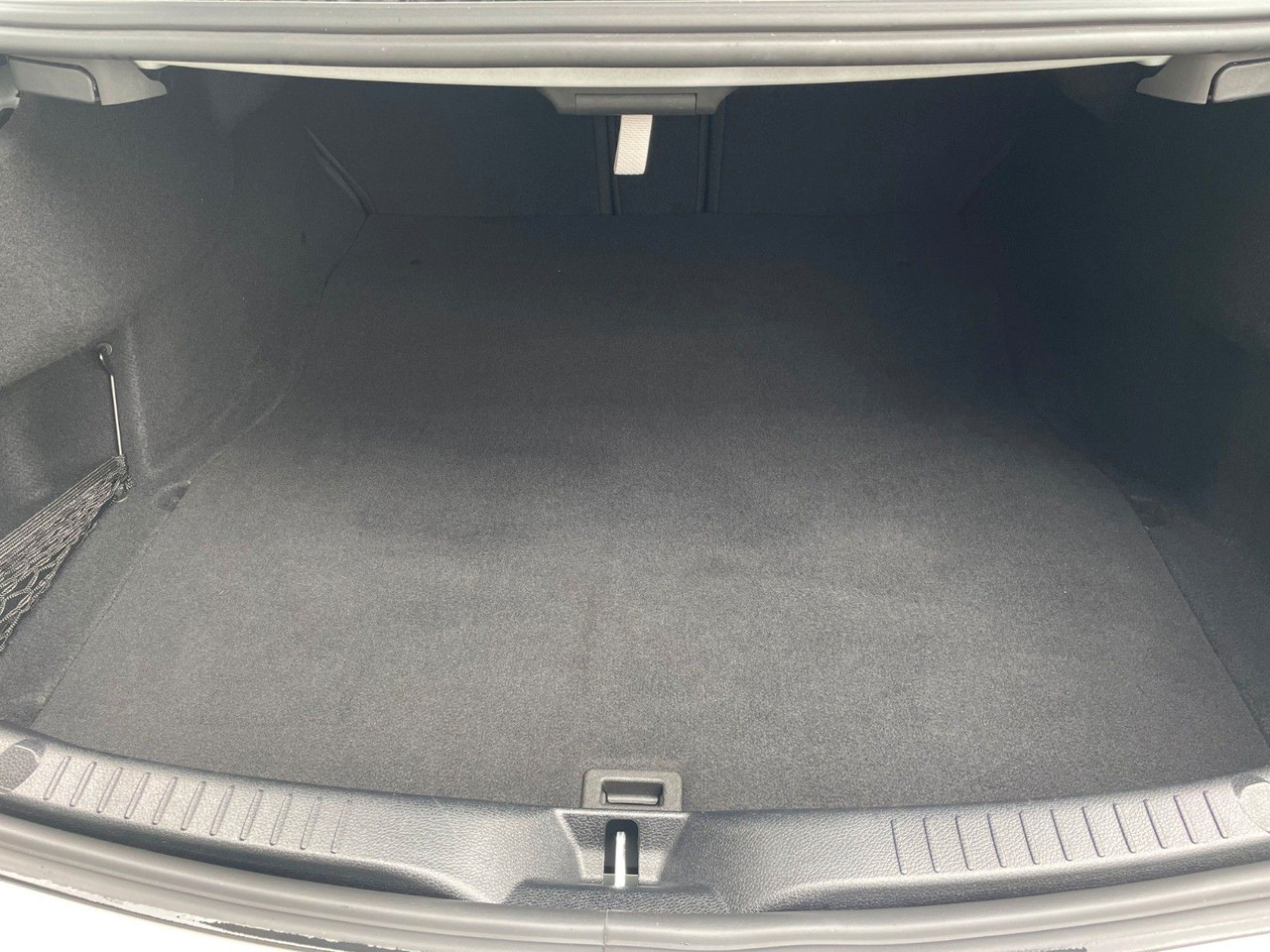 Mercedes-Benz C 220 d Coupe AMG+Pano+R-Kamera+Night+Carplay - Lengvasis automobilis: foto 5 Mercedes-Benz C 220 d Coupe AMG+Pano+R-Kamera+Night+Carplay - Lengvasis automobilis: foto 5