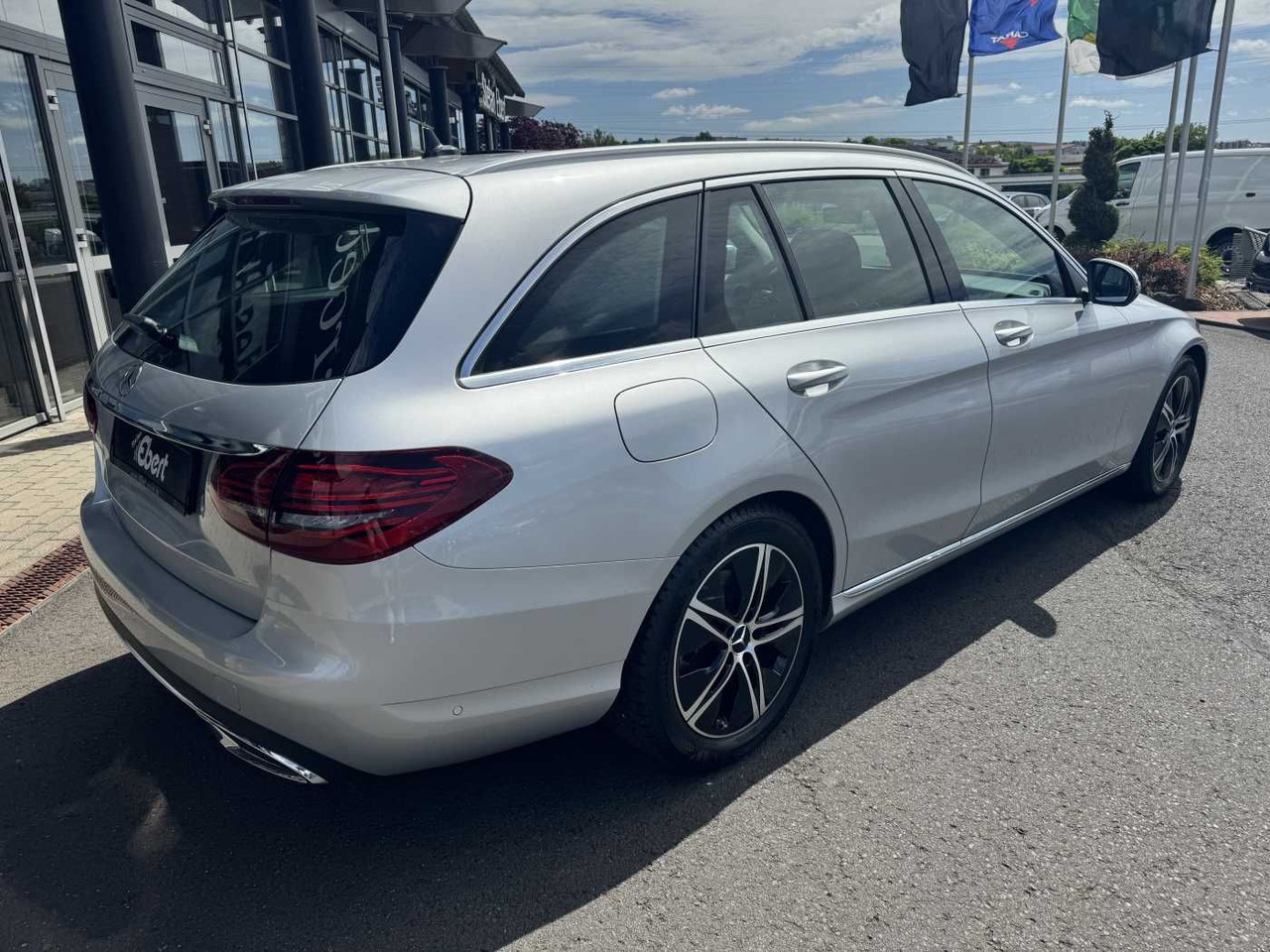 Mercedes-Benz C 220d T Avantgarde+RKamera+LED+TotW+SpurH - Lengvasis automobilis: foto 4 Mercedes-Benz C 220d T Avantgarde+RKamera+LED+TotW+SpurH - Lengvasis automobilis: foto 4