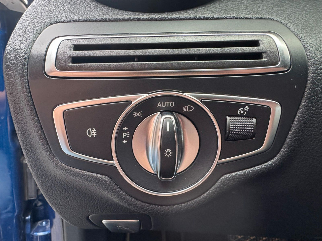 Universalas Mercedes-Benz C 300 T Avantgarde+Ambiente+LED+IHC+SpiegelP: foto 13