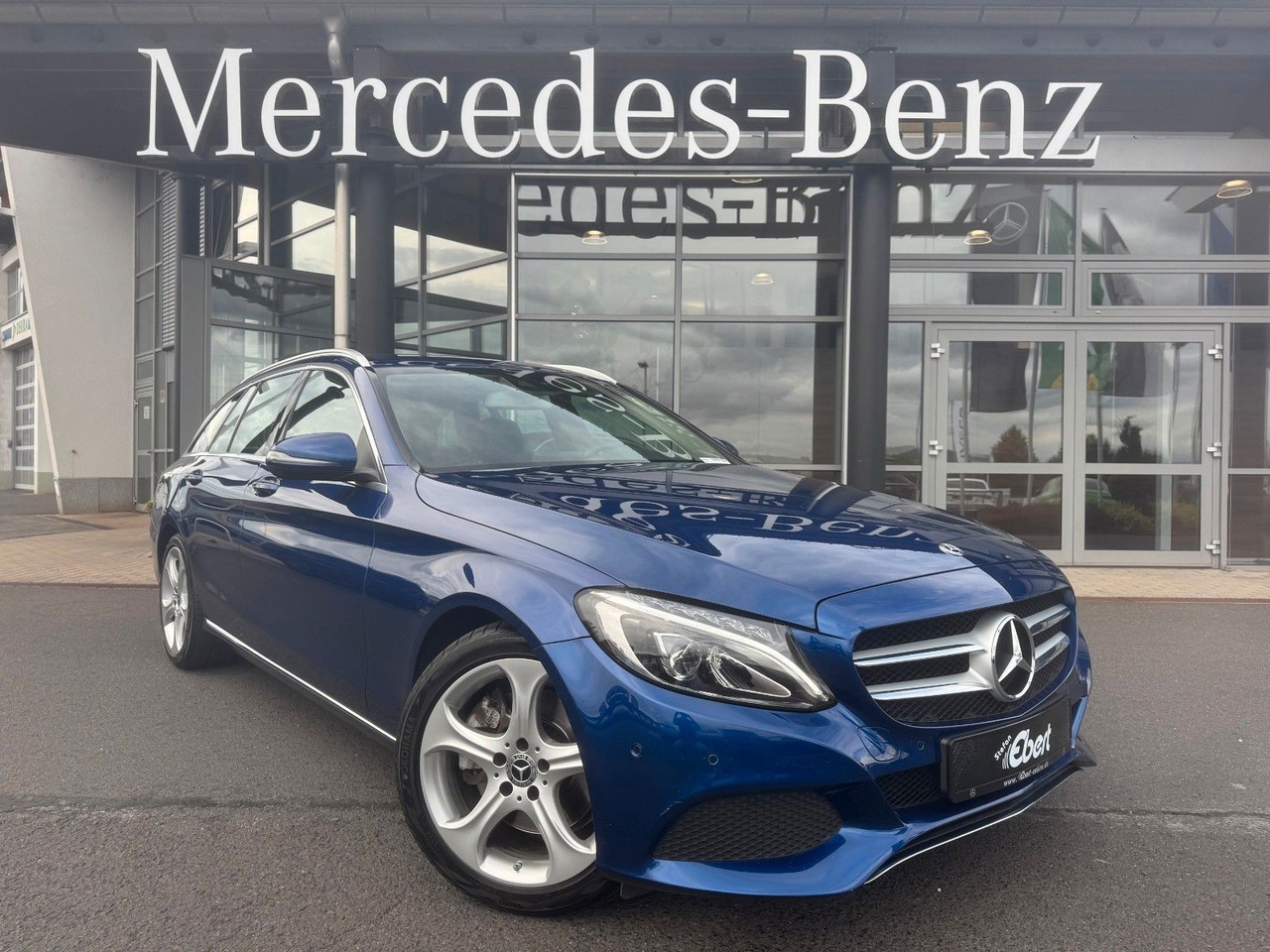 Mercedes-Benz C 300 T Avantgarde+Ambiente+LED+IHC+SpiegelP - Universalas: foto 1 Mercedes-Benz C 300 T Avantgarde+Ambiente+LED+IHC+SpiegelP - Universalas: foto 1