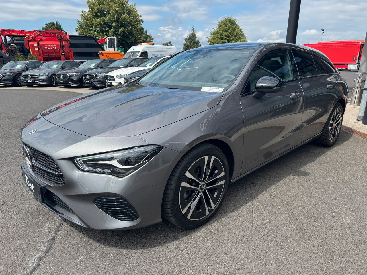 Mercedes-Benz CLA 180 Shooting Brake - Universalas: foto 2 Mercedes-Benz CLA 180 Shooting Brake - Universalas: foto 2