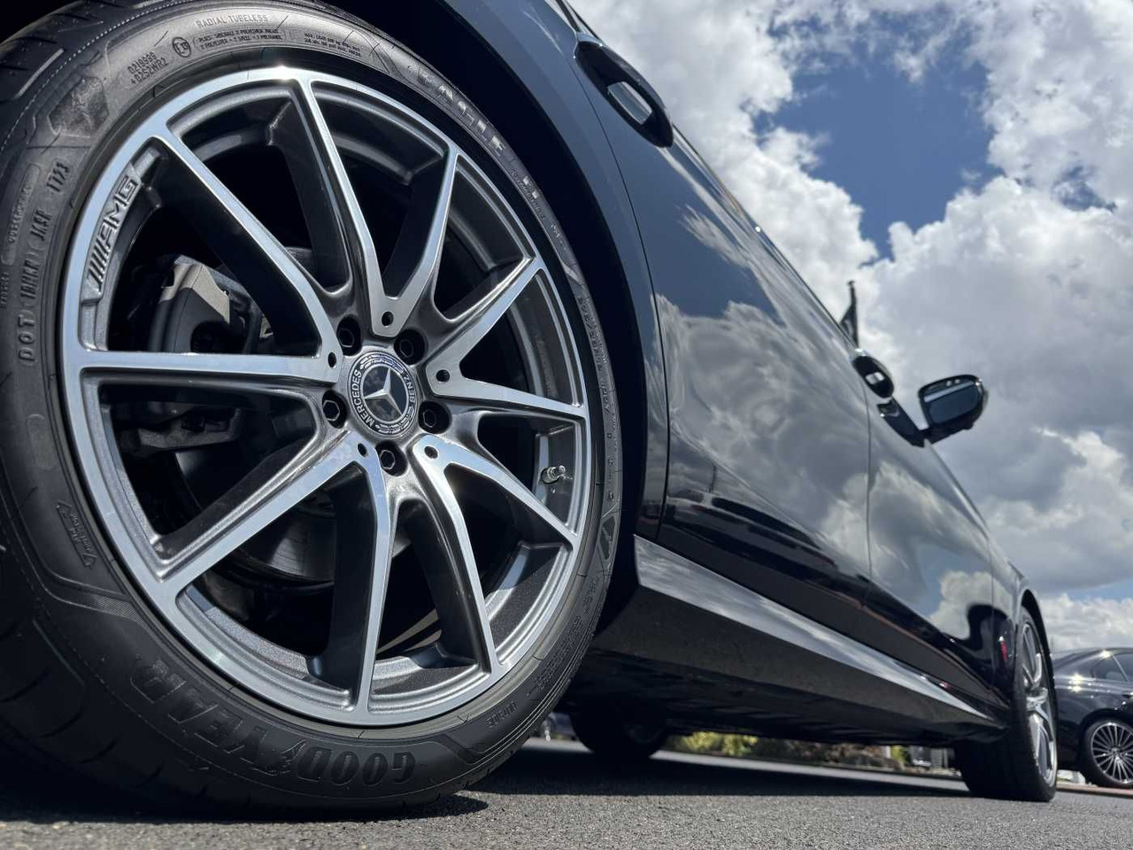 Mercedes-Benz E 220d AMG+Pano+Burm+Distr+Memory+AHK+360 - Lengvasis automobilis: foto 5 Mercedes-Benz E 220d AMG+Pano+Burm+Distr+Memory+AHK+360 - Lengvasis automobilis: foto 5