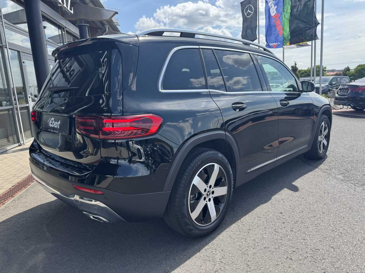 Mercedes-Benz GLB 180 Progressive+AHK+RKamera+LED+ IHC+DAB - Visureigis: foto 4 Mercedes-Benz GLB 180 Progressive+AHK+RKamera+LED+ IHC+DAB - Visureigis: foto 4