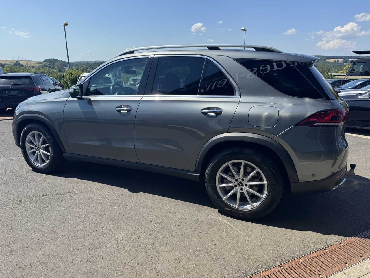 Mercedes-Benz GLE 350de 4M AMG+AHK+DistrPlus+HUD+360 - Visureigis: foto 3 Mercedes-Benz GLE 350de 4M AMG+AHK+DistrPlus+HUD+360 - Visureigis: foto 3