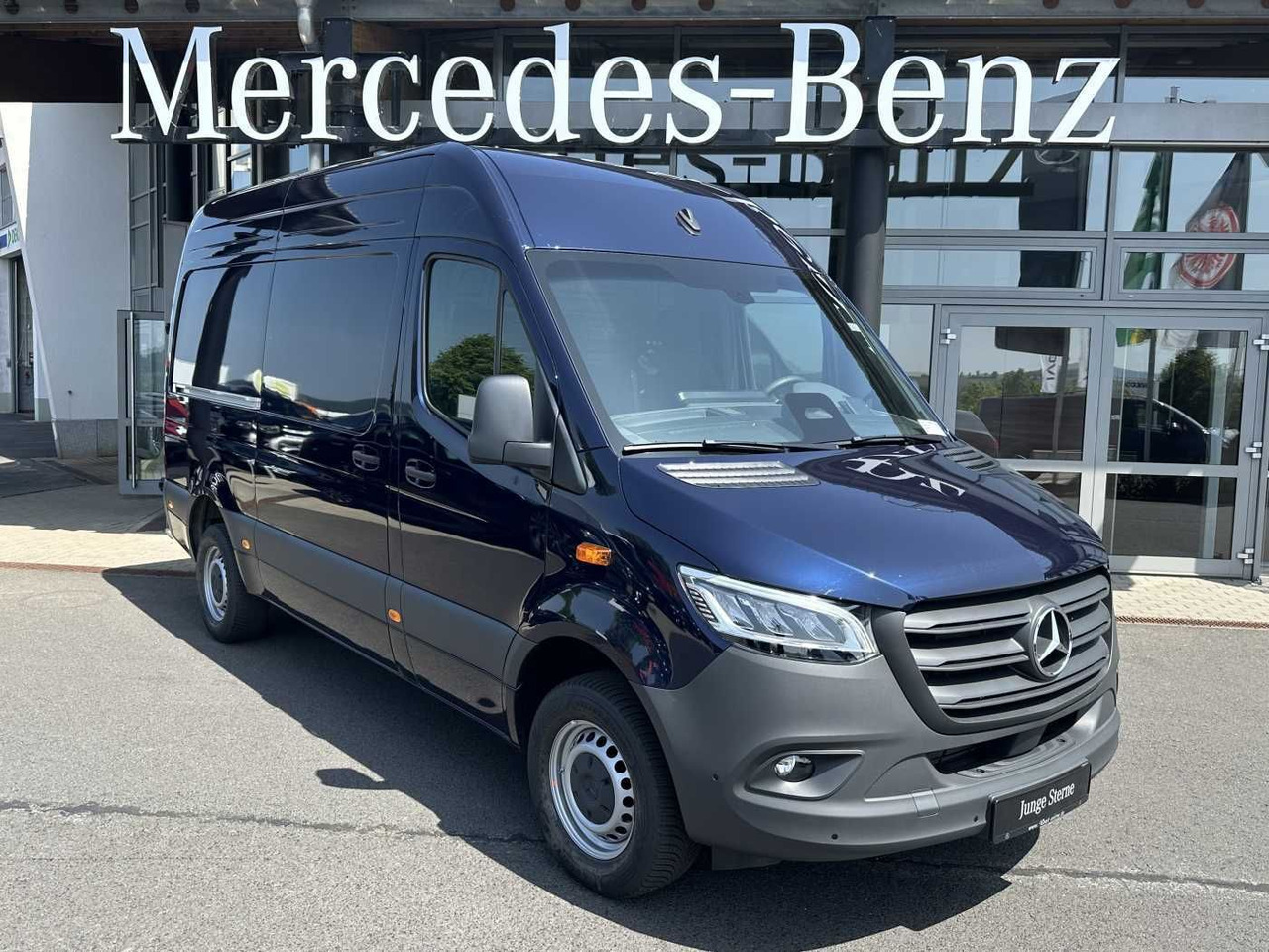 Mercedes-Benz Sprinter 317 CDI 3665 9G Klima Kamera MBUX LED - Krovininis mikroautobusas: foto 1 Mercedes-Benz Sprinter 317 CDI 3665 9G Klima Kamera MBUX LED - Krovininis mikroautobusas: foto 1