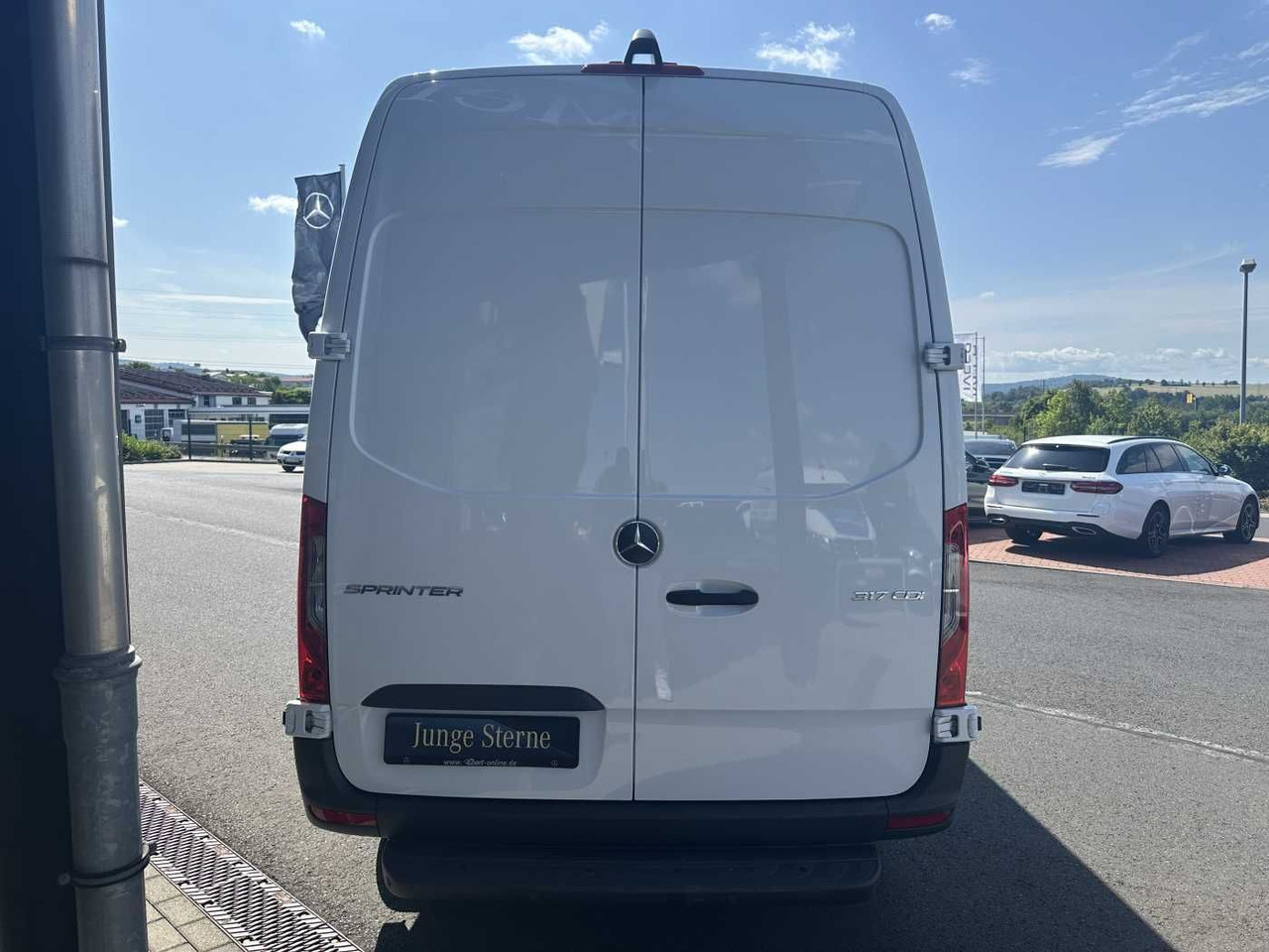 Mercedes-Benz Sprinter 317 CDI 3665 Klima 360 Schwing SHZ MBUX - Krovininis mikroautobusas: foto 5 Mercedes-Benz Sprinter 317 CDI 3665 Klima 360 Schwing SHZ MBUX - Krovininis mikroautobusas: foto 5