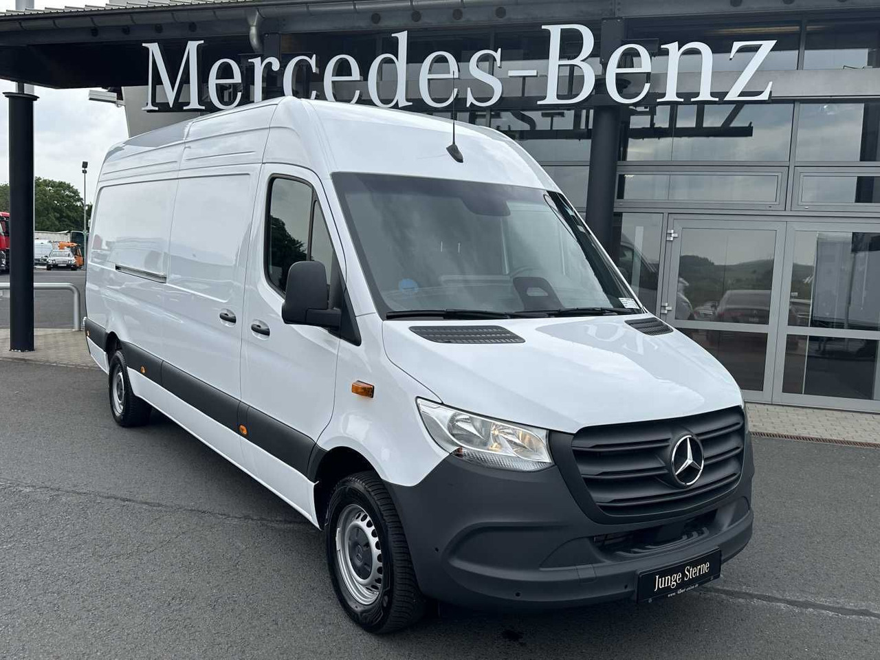 Mercedes-Benz Sprinter 317 CDI 4325 9G AHK Klima Kamera MBUX - Krovininis mikroautobusas: foto 1 Mercedes-Benz Sprinter 317 CDI 4325 9G AHK Klima Kamera MBUX - Krovininis mikroautobusas: foto 1