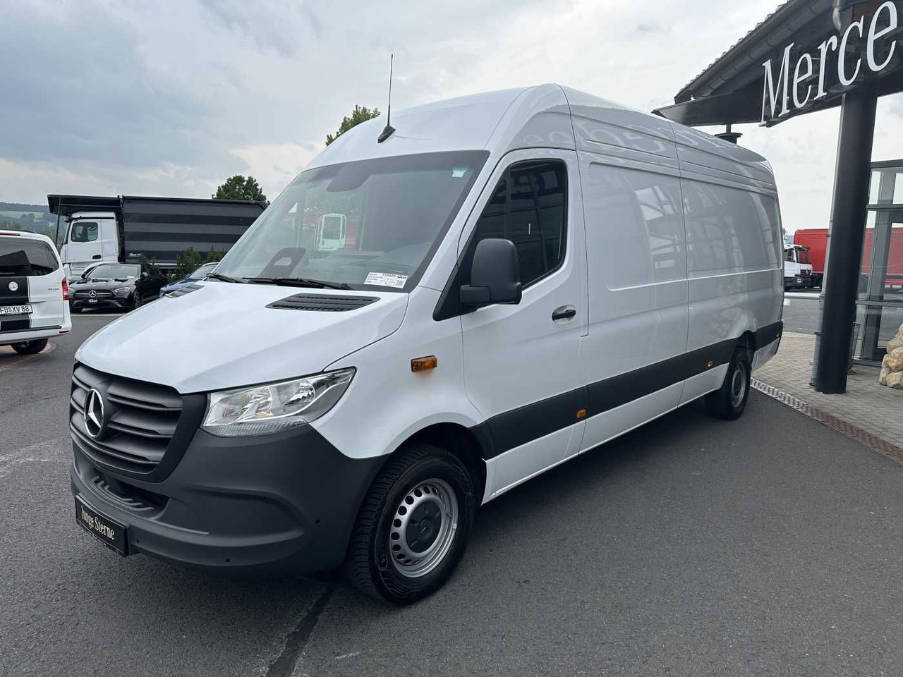 Mercedes-Benz Sprinter 317 CDI 4325 9G AHK Klima Kamera MBUX - Krovininis mikroautobusas: foto 3 Mercedes-Benz Sprinter 317 CDI 4325 9G AHK Klima Kamera MBUX - Krovininis mikroautobusas: foto 3