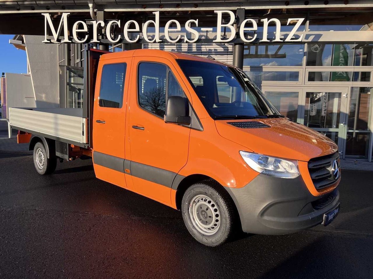 Mercedes-Benz Sprinter 317 CDI DoKa 4325 Klima MBUX Stdheiz - Bortinis automobilis, Komercinis automobilis su dviguba kabina: foto 1 Mercedes-Benz Sprinter 317 CDI DoKa 4325 Klima MBUX Stdheiz - Bortinis automobilis, Komercinis automobilis su dviguba kabina: foto 1