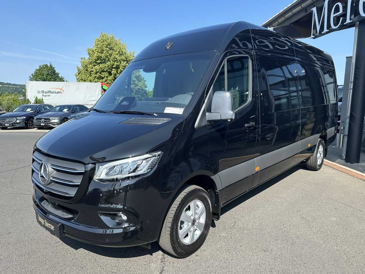 Mercedes-Benz Sprinter 319 CDI 4325 AHK DISTRONIC 360 Klima - Krovininis mikroautobusas: foto 3 Mercedes-Benz Sprinter 319 CDI 4325 AHK DISTRONIC 360 Klima - Krovininis mikroautobusas: foto 3