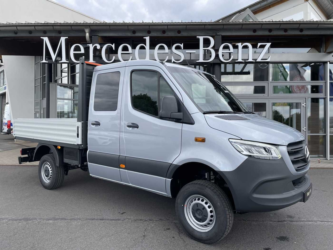 Mercedes-Benz Sprinter 319 CDI 4x4 DoKa Klima Stdheiz AHK LED - Tentinis mikroautobusas: foto 1 Mercedes-Benz Sprinter 319 CDI 4x4 DoKa Klima Stdheiz AHK LED - Tentinis mikroautobusas: foto 1
