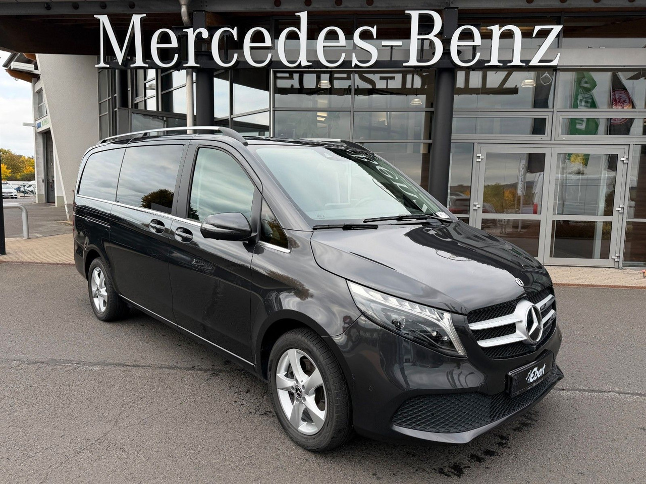 Mercedes-Benz V 250 AVANTGARDE ED AHK Tisch 6Sitze - Keleivinis furgonas: foto 1 Mercedes-Benz V 250 AVANTGARDE ED AHK Tisch 6Sitze - Keleivinis furgonas: foto 1