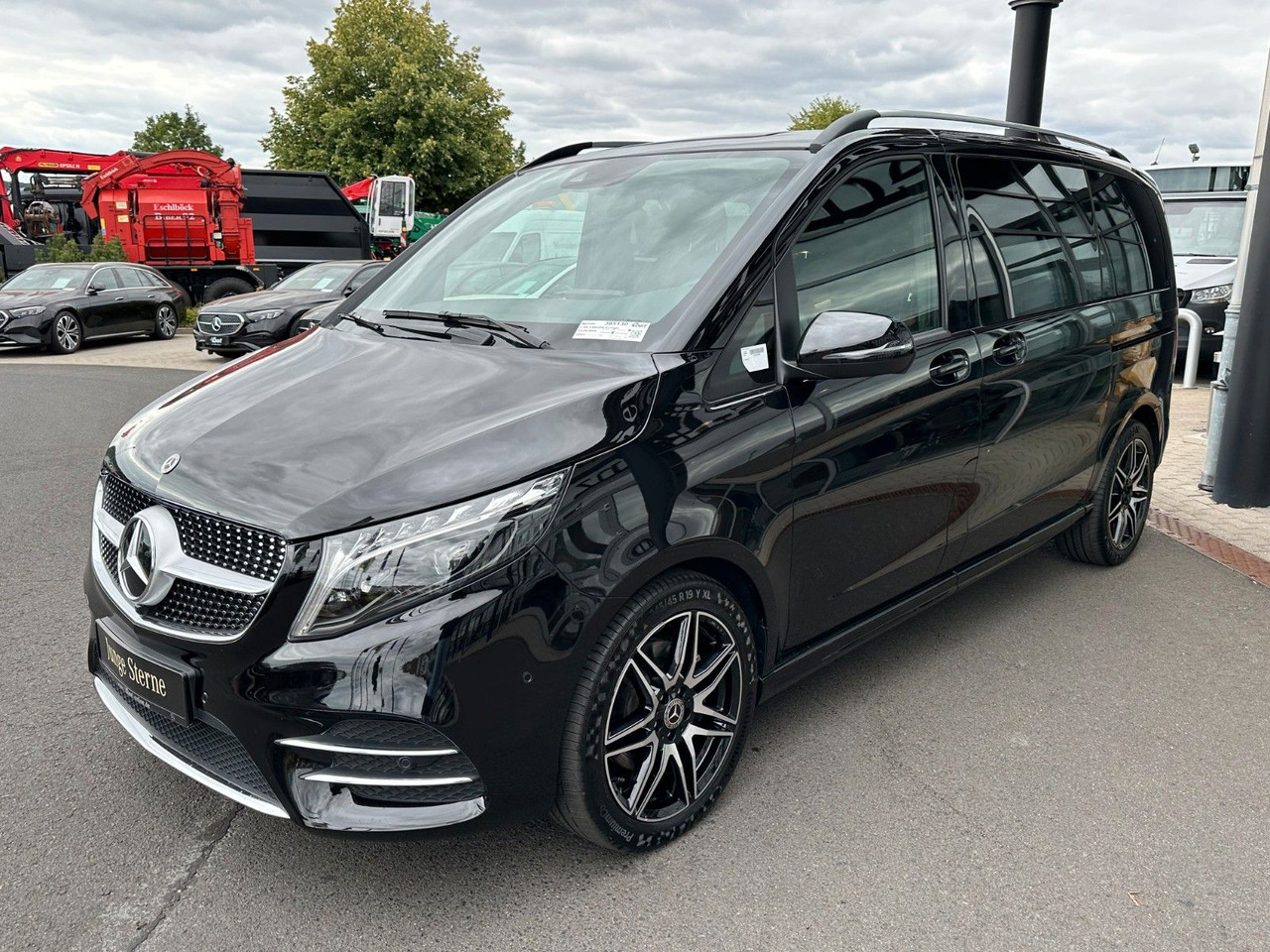 Mercedes-Benz V 250 d EDITION AMG Kompakt ILS elektr Türen - Keleivinis furgonas: foto 3 Mercedes-Benz V 250 d EDITION AMG Kompakt ILS elektr Türen - Keleivinis furgonas: foto 3