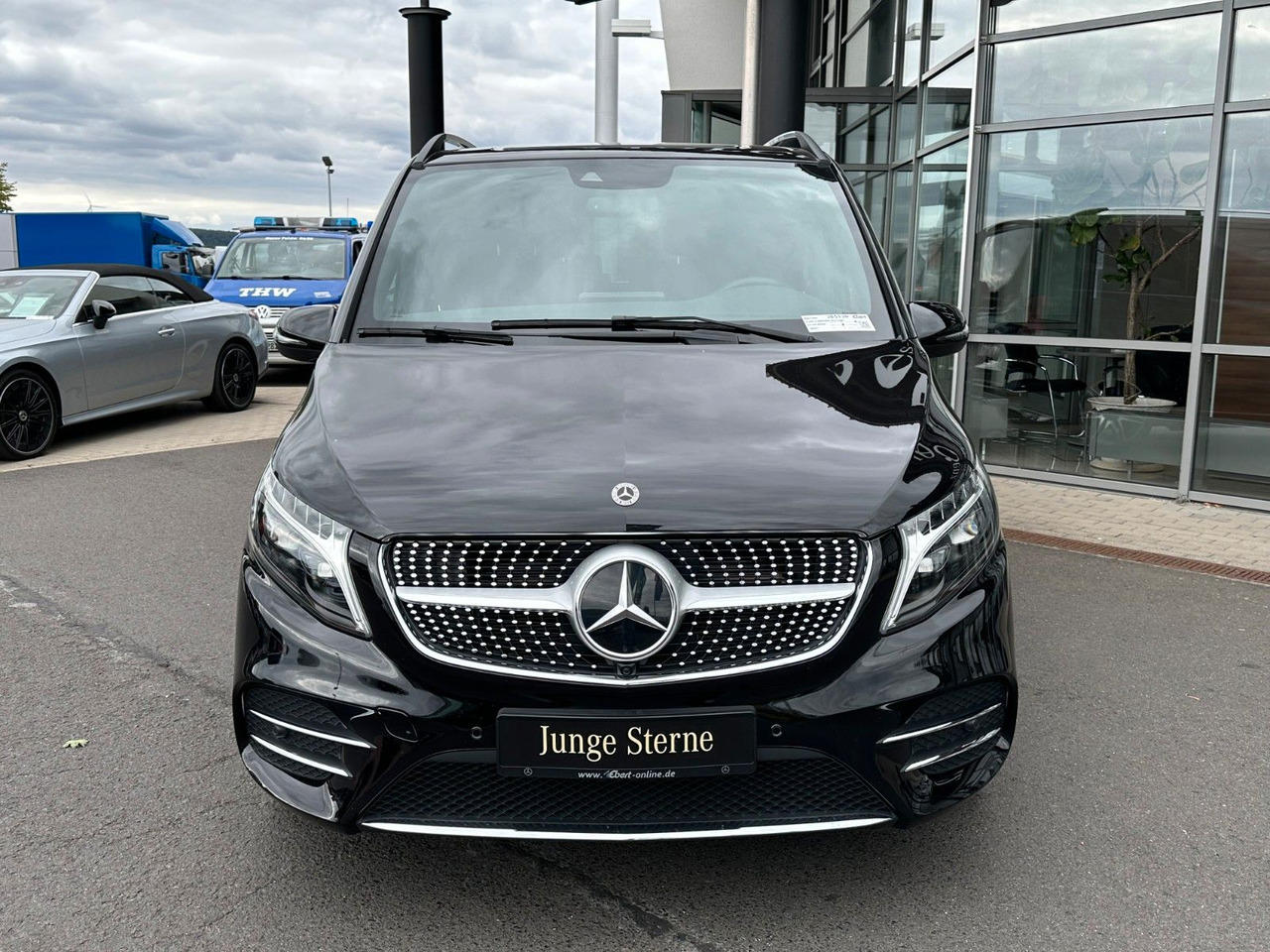 Mercedes-Benz V 250 d EDITION AMG Kompakt ILS elektr Türen - Keleivinis furgonas: foto 2 Mercedes-Benz V 250 d EDITION AMG Kompakt ILS elektr Türen - Keleivinis furgonas: foto 2
