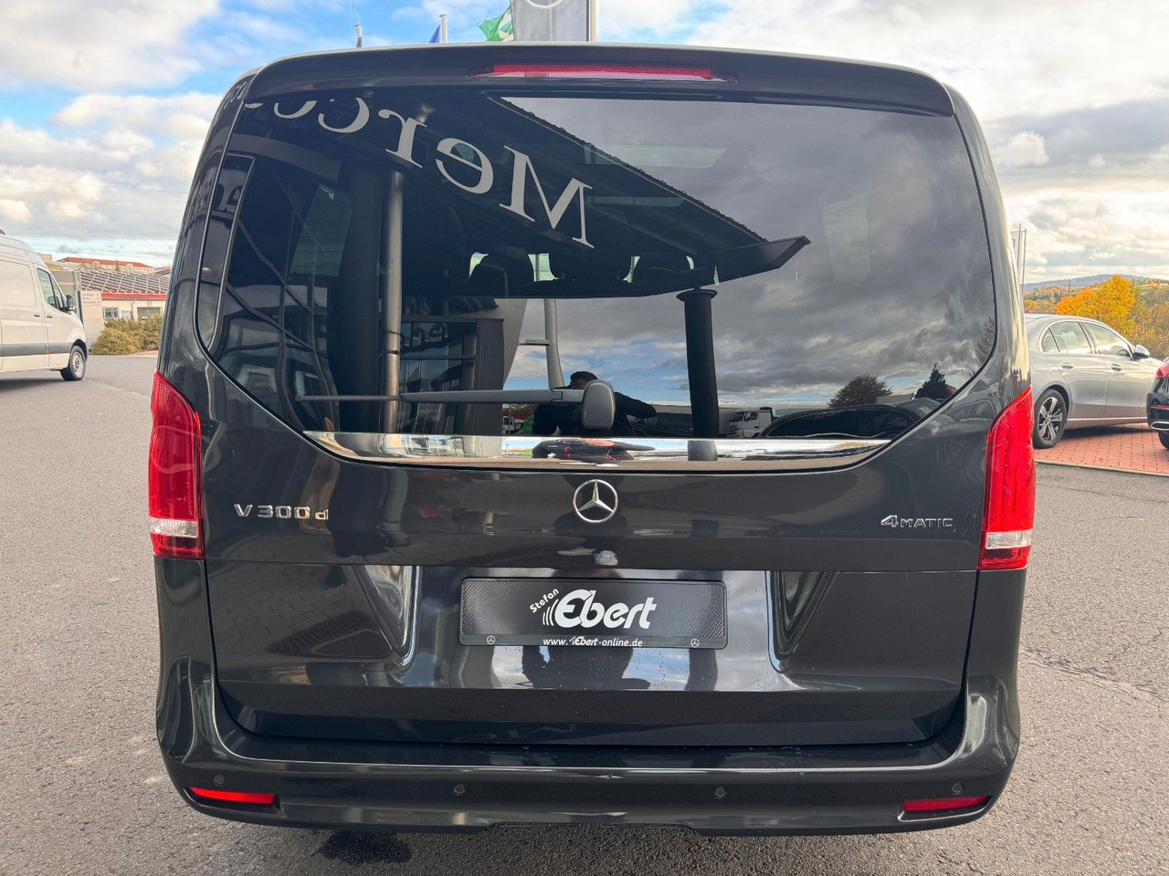 Mercedes-Benz V 300 d 4MATIC AVA ED AMG DISTR Stdh AHK2,5 PANO - Universalas: foto 5 Mercedes-Benz V 300 d 4MATIC AVA ED AMG DISTR Stdh AHK2,5 PANO - Universalas: foto 5