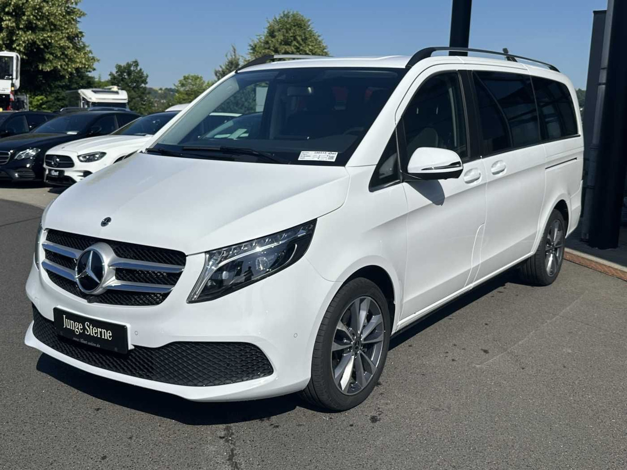 Mercedes-Benz V 300 d AVA ED 6Sitze Burmester 360Kamera el Tür - Lengvasis automobilis: foto 3 Mercedes-Benz V 300 d AVA ED 6Sitze Burmester 360Kamera el Tür - Lengvasis automobilis: foto 3