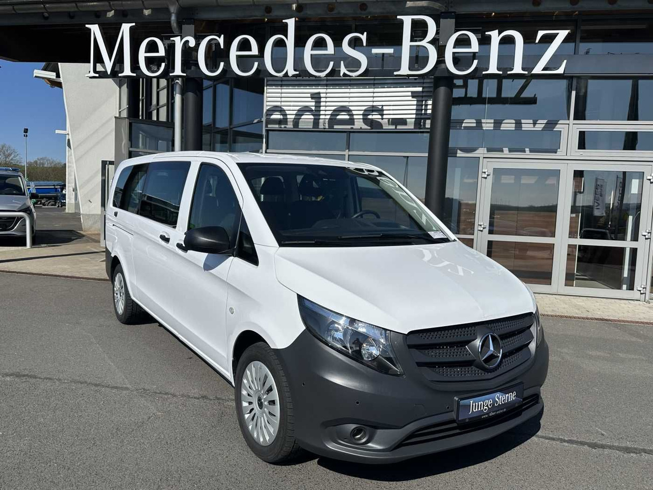 Mercedes-Benz Vito 114 CDI Tourer 8Sitze Klima Audio40 Kamera - Lengvasis automobilis: foto 1 Mercedes-Benz Vito 114 CDI Tourer 8Sitze Klima Audio40 Kamera - Lengvasis automobilis: foto 1