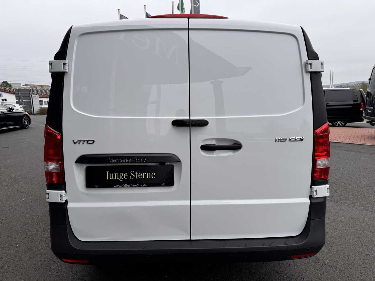Mercedes-Benz Vito 116 CDI Extralang Klima Kamera Audio40 SHZ - Mažas furgonas: foto 5 Mercedes-Benz Vito 116 CDI Extralang Klima Kamera Audio40 SHZ - Mažas furgonas: foto 5