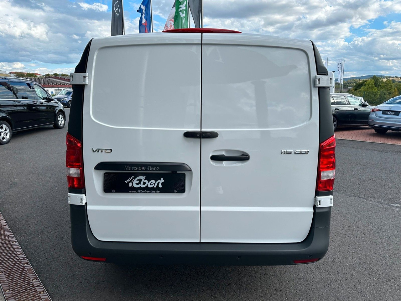 Mercedes-Benz Vito 116 CDI Klima Kamera Audio40 SHZ - Mažas furgonas: foto 5 Mercedes-Benz Vito 116 CDI Klima Kamera Audio40 SHZ - Mažas furgonas: foto 5