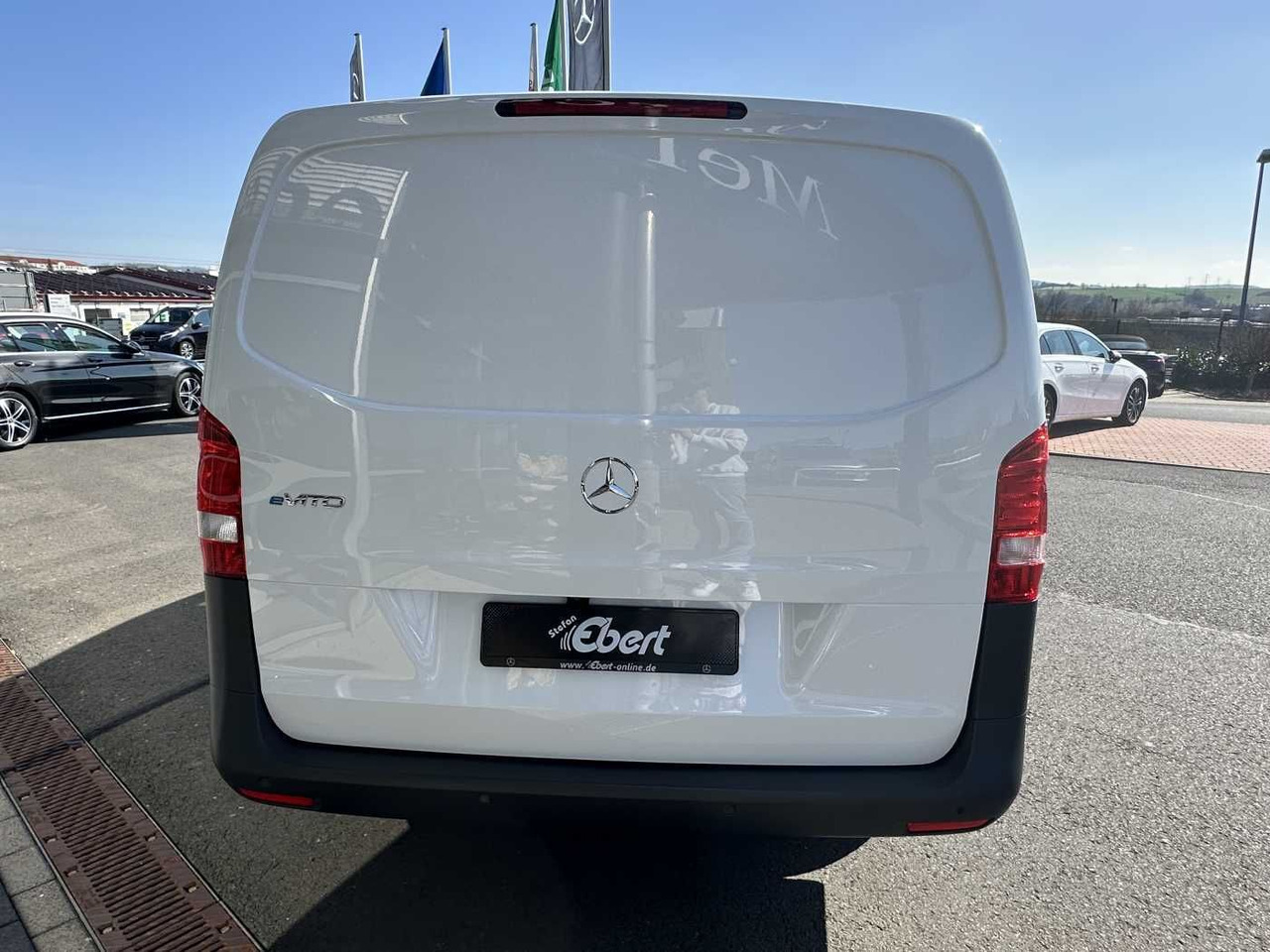 Mercedes-Benz eVito 112 Klima Kamera Audio 30 Sitzheiz Tempom. - Mažas furgonas, Elektrinis furgonas: foto 5 Mercedes-Benz eVito 112 Klima Kamera Audio 30 Sitzheiz Tempom. - Mažas furgonas, Elektrinis furgonas: foto 5