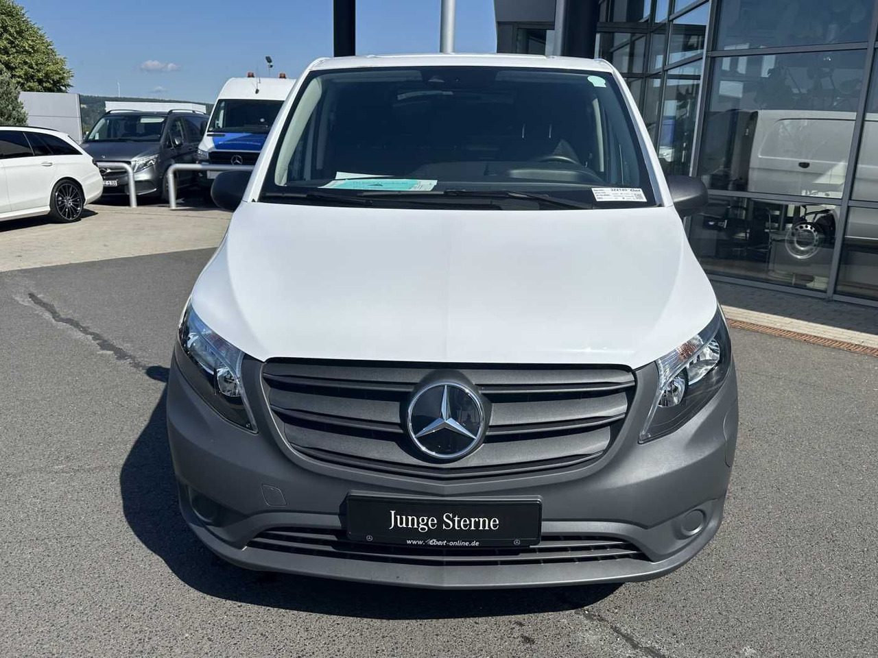 Mercedes-Benz eVito 112 Klima Kamera Navi SHZ Tempomat - Mažas furgonas, Elektrinis furgonas: foto 2 Mercedes-Benz eVito 112 Klima Kamera Navi SHZ Tempomat - Mažas furgonas, Elektrinis furgonas: foto 2