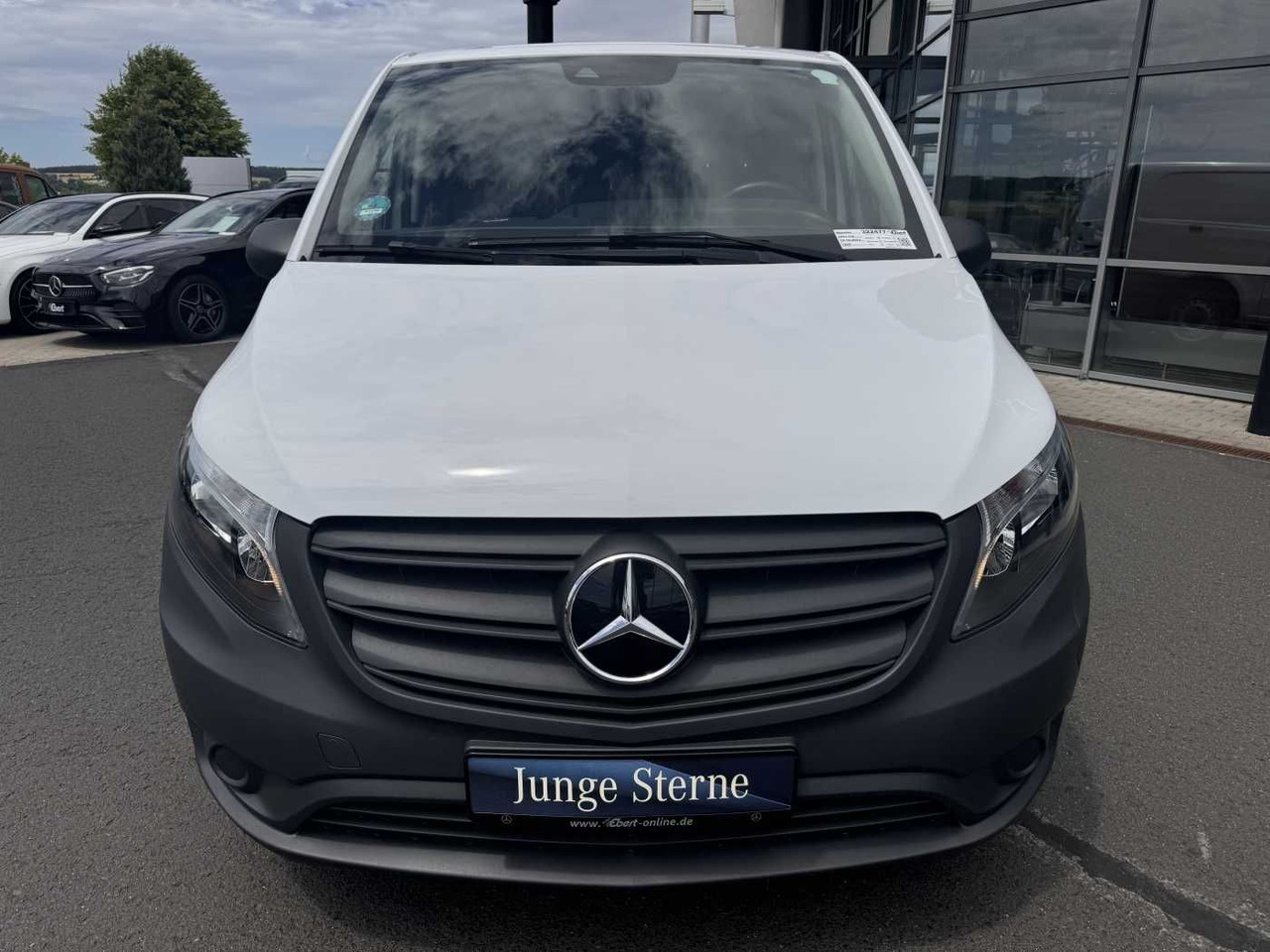 Mercedes-Benz eVito 112 Klima Kamera Navi SHZ Tempomat - Mažas furgonas, Elektrinis furgonas: foto 2 Mercedes-Benz eVito 112 Klima Kamera Navi SHZ Tempomat - Mažas furgonas, Elektrinis furgonas: foto 2