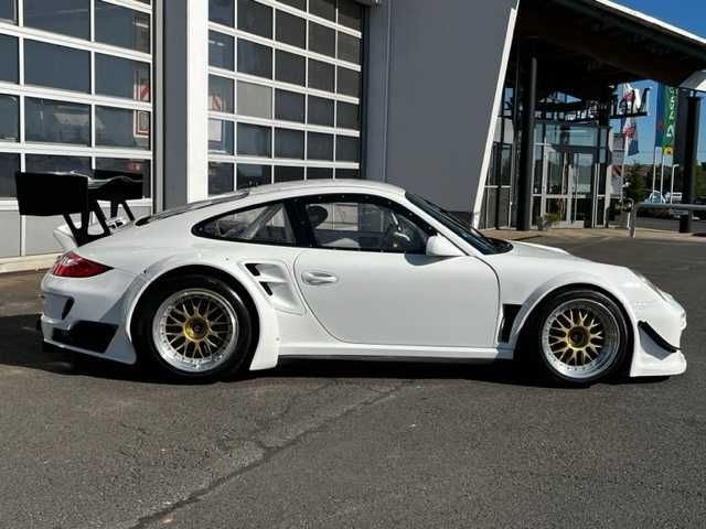 Porsche 997 GT2 RSR Rennwagen - Lengvasis automobilis: foto 2 Porsche 997 GT2 RSR Rennwagen - Lengvasis automobilis: foto 2