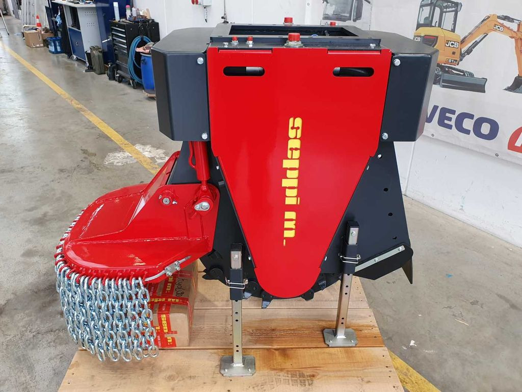 Seppi M. KASTOR hyd 090 / Wurzelstockfräse Seppi M. KASTOR hyd 090 / Wurzelstockfräse - Kelmų smulkintuvas: foto 3 Seppi M. KASTOR hyd 090 / Wurzelstockfräse Seppi M. KASTOR hyd 090 / Wurzelstockfräse - Kelmų smulkintuvas: foto 3