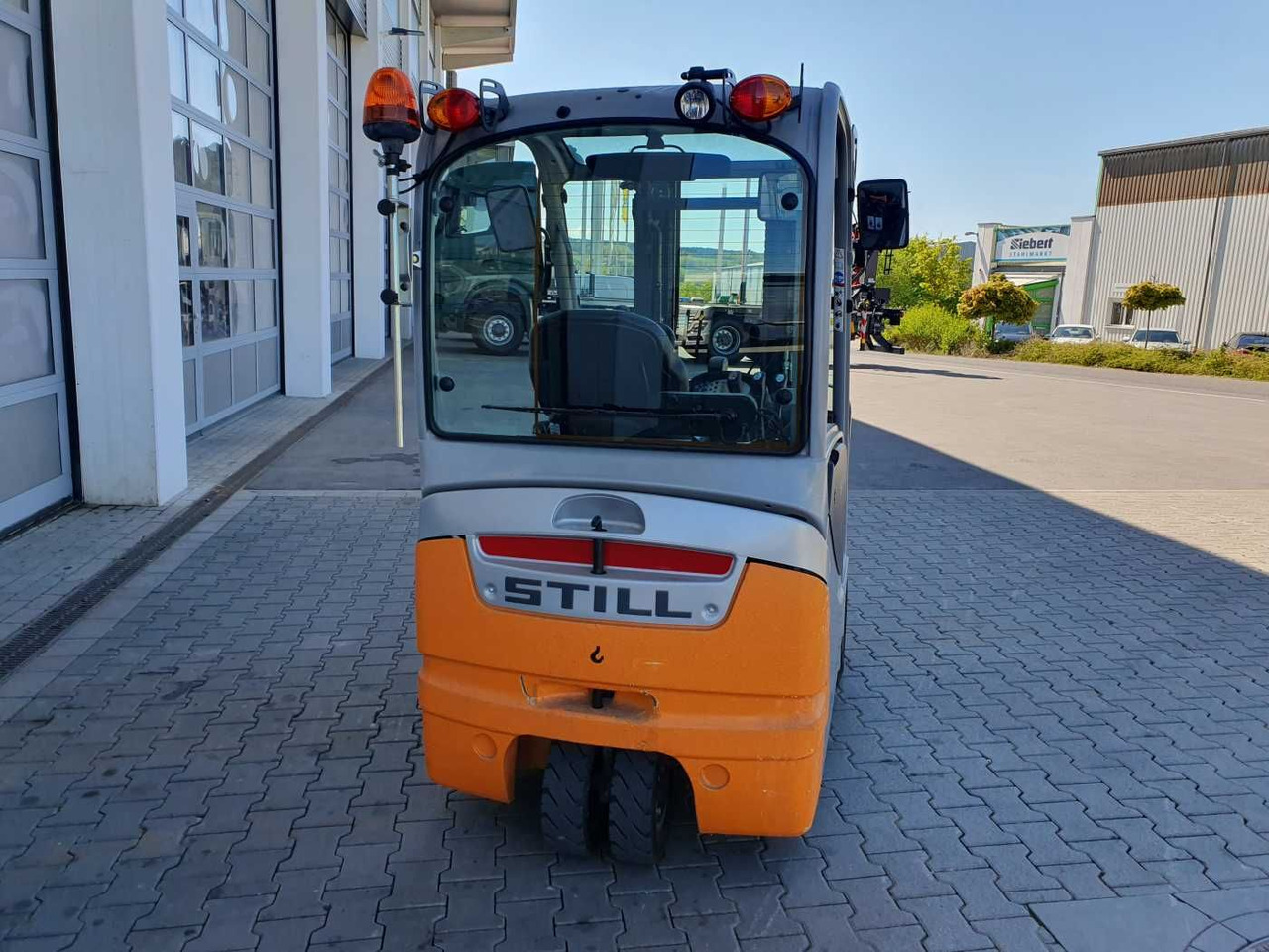 Still RX20-14 / 2023 / Triplex: 4.30m! / 100h! / SS - Elektrinis krautuvas: foto 4 Still RX20-14 / 2023 / Triplex: 4.30m! / 100h! / SS - Elektrinis krautuvas: foto 4